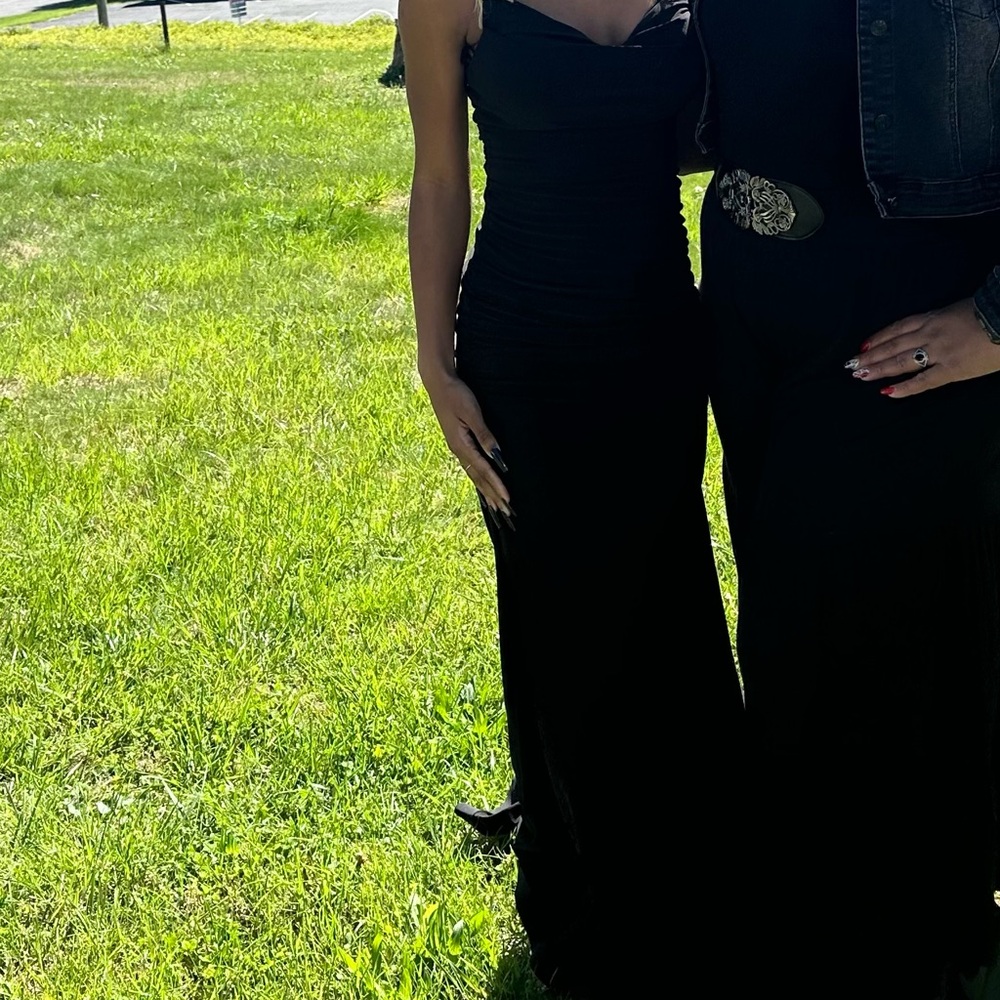 Black prom dress